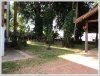 Lao stlye house with nice garden by the Mekong