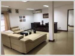 ID: 2515 - Nice house in town near Thai Consulate by good access