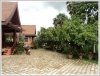 ID: 1774 - Lao style house about 2km from Patouxay