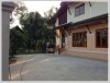 ID: 1828 - 2 modern and Lao style houses near VIS at one price