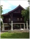 ID: 1828 - 2 modern and Lao style houses near VIS at one price