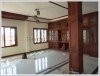 ID: 1994 - New modern house in business area