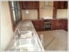 ID: 1994 - New modern house in business area