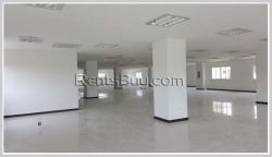 ID: 3142 - Commercial space near Patouxay