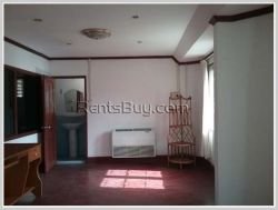 ID: 3123 - Cozy beautiful house next to concrete road for rent.