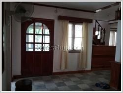 ID: 3123 - Cozy beautiful house next to concrete road for rent.