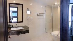 ID: 4386 - 4 stared hotel for sale in city of Vientiane