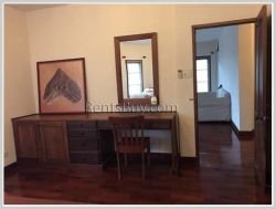 ID: 2515 - Nice house in town near Thai Consulate by good access