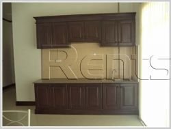 ID: 3110 - Brand new serviced apartment near Piza Company Phonsinuanfor rent