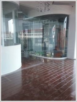 ID: 3565 - Commercial Space near main road and Patuxy for rent
