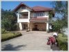 ID: 2332- Modern house near Mahosot Hospital for rent