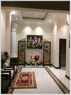 ID: 4029 - Luxury house not far from Local Market with fully furnished for rent & sale