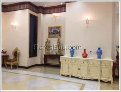 ID: 4029 - Luxury house not far from Local Market with fully furnished for rent & sale