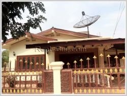 ID: 3084 - Villa house near 150 Tieng hospital for rent in Chanthabouly district