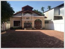 ID: 4257 - Affordable villa in town and near Thongkhankham Market for rent