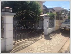 ID: 4192 - Adorable house near Patuxay for rent in Ban Sisavath