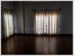 ID: 3105 - Beautiful house for rent in Chanthabouly district