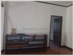 ID: 2104 - Modern villa house in quiet area by pave road at Huayhong Village