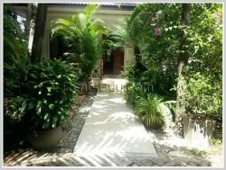 ID: 242 - Brand new villa house close to market