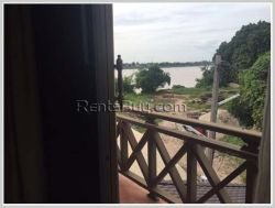 ID: 3240 - Lao style house near Mekong River for rent