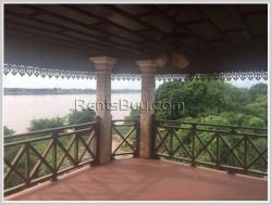 ID: 3240 - Lao style house near Mekong River for rent