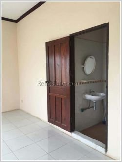 ID: 3707 - Adorable house with large yard between City and Lao-Thai Friendship Bridge for rent