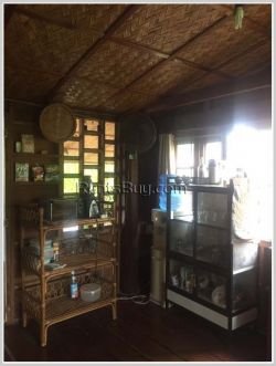 ID: 3772 - A lovely Lao style house near Embassy of Thailand for rent