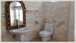 ID: 3186 - Classic style house with large shady garden for rent near Japanese Embassy