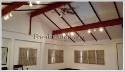 ID: 3186 - Classic style house with large shady garden for rent near Japanese Embassy