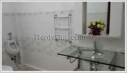 ID: 3186 - Classic style house with large shady garden for rent near Japanese Embassy