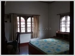 ID 2131- Nice house for rent at Ban phonthan
