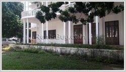 ID: 3347 - Spacious house by pave road and near Patuxay for rent