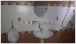 ID: 3347 - Spacious house by pave road and near Patuxay for rent