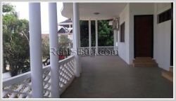 ID: 3347 - Spacious house by pave road and near Patuxay for rent