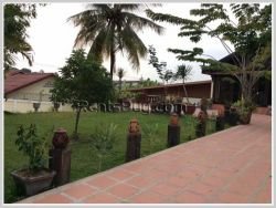 ID: 3419 - Modern Lao house near Japanese Embassy