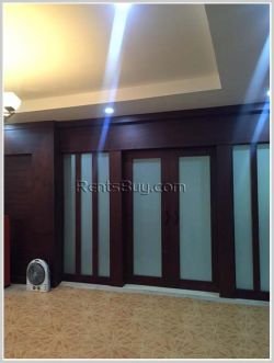 ID: 3419 - Modern Lao house near Japanese Embassy