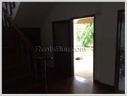 ID: 3631 - Modern house near Lao Stock Market