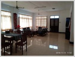 ID: 979 - Nice one-floor villa with nice garden in town