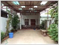 ID: 2869 - New house in town near local market