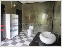 ID: 3139 - Lao contemporary house with large shady garden for rent.