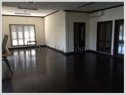 ID: 2965 - Modern house for office near main road