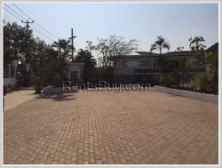 ID: 2965 - Modern house for office near main road