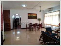 ID: 979 - Nice one-floor villa with nice garden in town