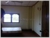 ID: 2620 - House with large land in quiet area near Huakua Market