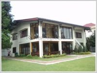 ID: 3002 - The beautiful private house with large garden for rent