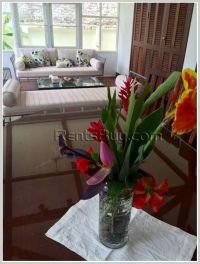 ID: 2916 House for rent fully furnished Lao style