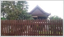 ID: 3814 - Lao style house near Joma 2 (Phonthan) and Sengdara Fitness for rent.