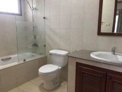 ID: 1667 - Modern house with large garden near Sengdara Area