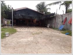 ID: 4052 - 5 bedrooms house with low rental near Huakua Market by pave road in Saysettha district