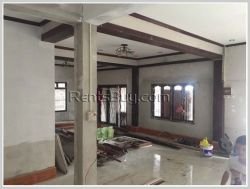 ID: 4156 - The house by pave road near Thatluang Temple and M-Point mart for rent